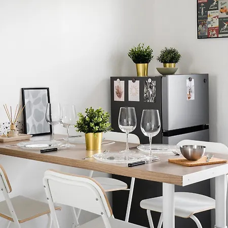 2 Acces Direct Lyon Centre * Venissieux
